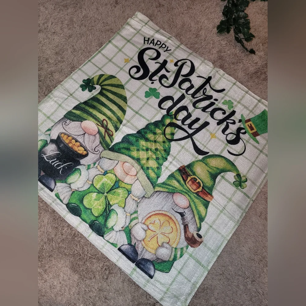 St. Patrick's Day 18x18 Pillow Cover.